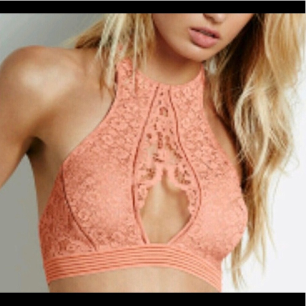 🍑🍑 victoria's secret Keyhole bralette 🍑🍑
